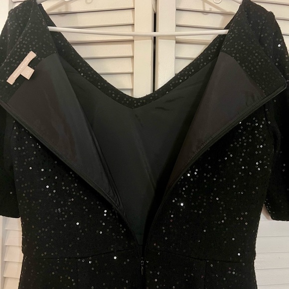 BANANA REPUBLIC SEQUIN V-NECK DRESS - Picture 8 of 8